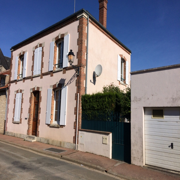 Offres de location Maison Voves 28150